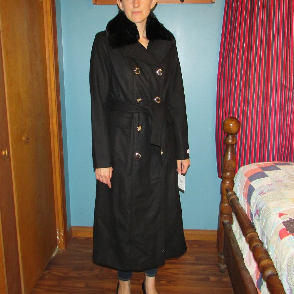 Calvin Klein Wool coat Faux Fur collar Size 4